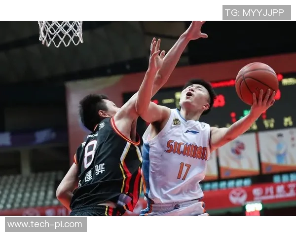 赛后分析：成都篮球队与南京篮球队在比赛中的战术意识与执行力探讨